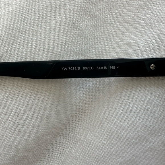 Givenchy Sunglasses - Picture 5 of 5